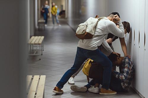 围殴事件，五名当事人无罪释放